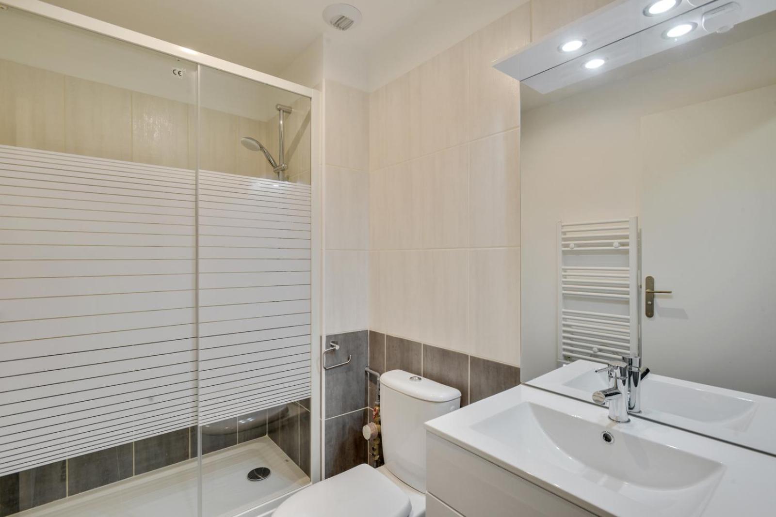 806 Suite Magic - Superbe Appartement Bagnolet Exterior foto
